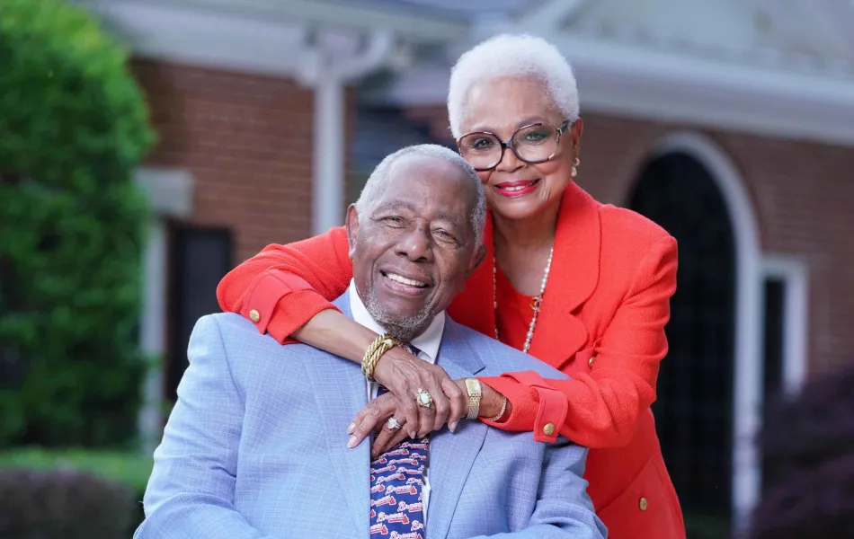 Berry Alumni Giving HANK AARON CHASING THE DREAM FOUNDATION 4 FOR 4 SCHOLARSHIP