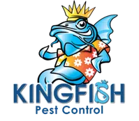 Blue kingfish cartoon wearing a crown and Hawaiian shirt with Kingfish Pest Control text below.