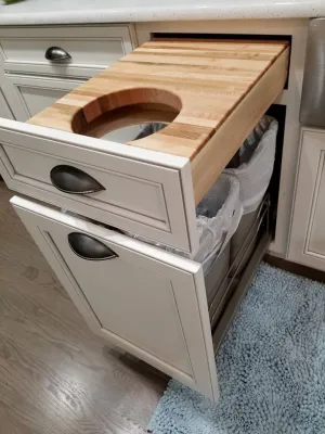 Trash Can Pullout