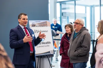 Hundreds turn out for early look at new Reid Health Connersville