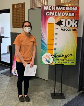 Fort Wayne mom receives Reid Health’s 30,000th COVID-19 vaccine dose