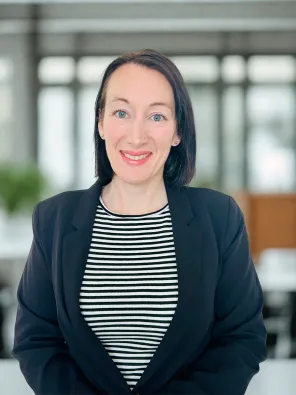 Lisa Lewis