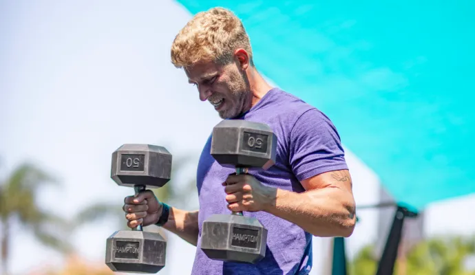 a man lifting weights
