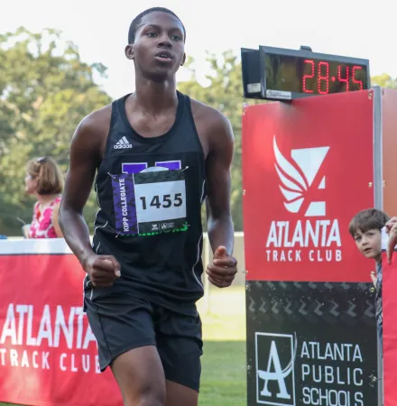 Youth Running, Peachtree Jr