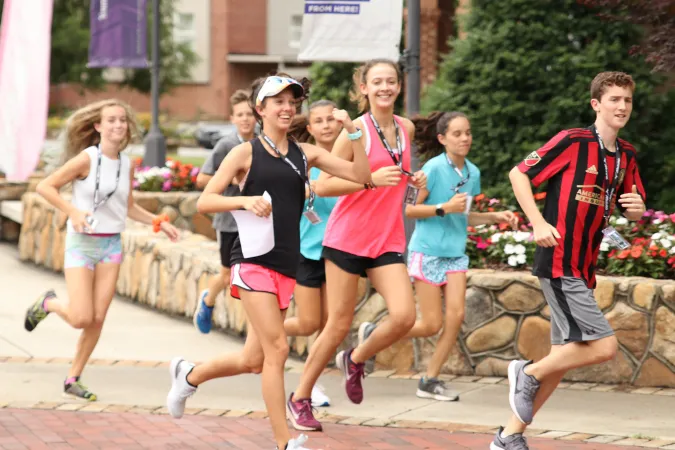 a group of people running