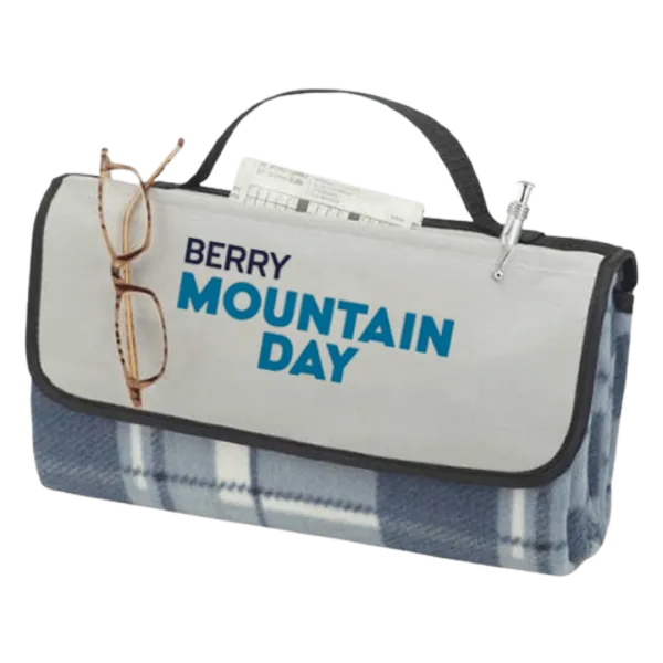 Berry Alumni Mountain Day 2021 merchandise blankets