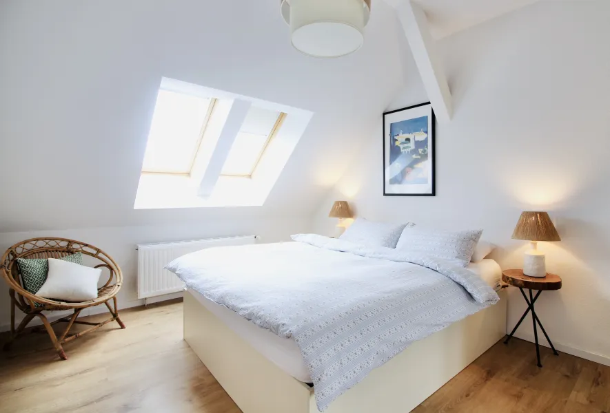 bedroom with skylight south windsor ct