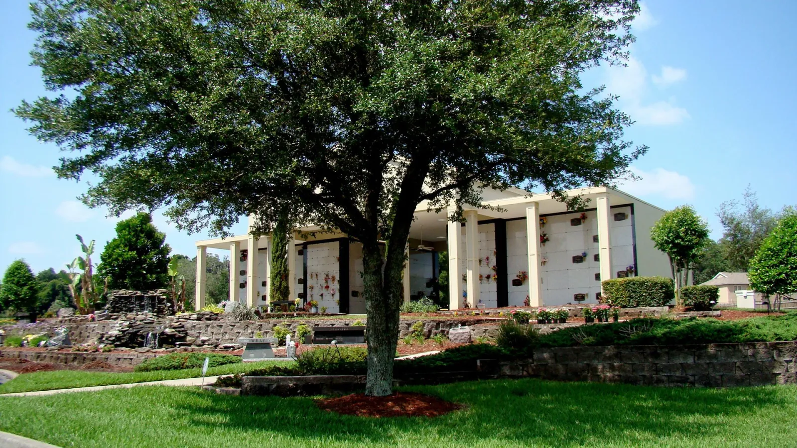 Serenity Meadhows Memorial Park Funeral Home Building in Riverview, Florida