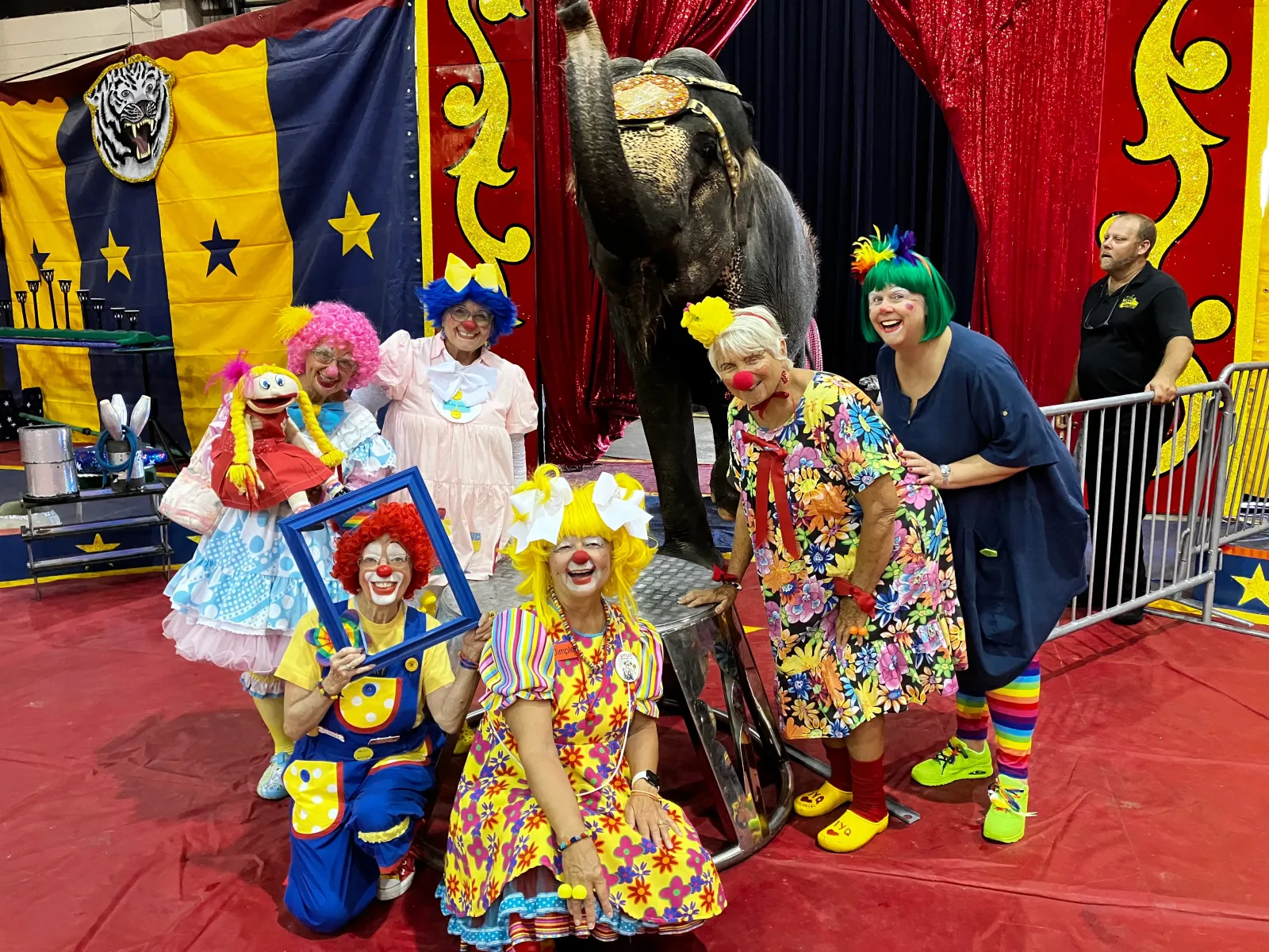 hospice clowns sarasota circus
