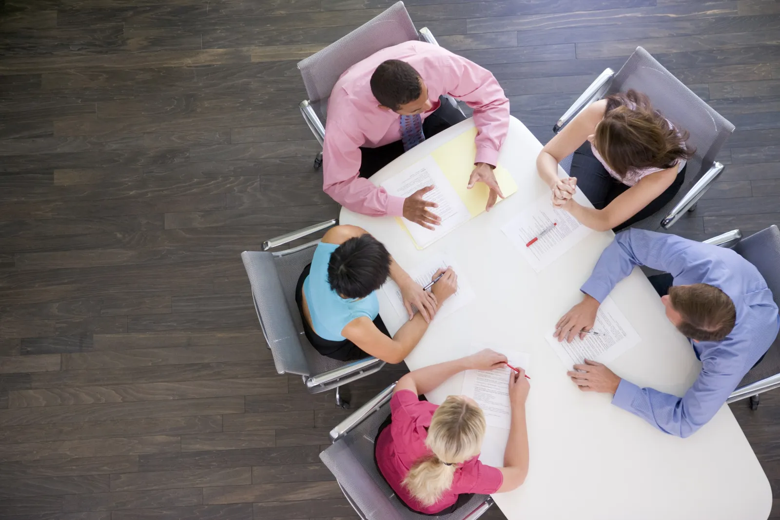 a group of people in a circle