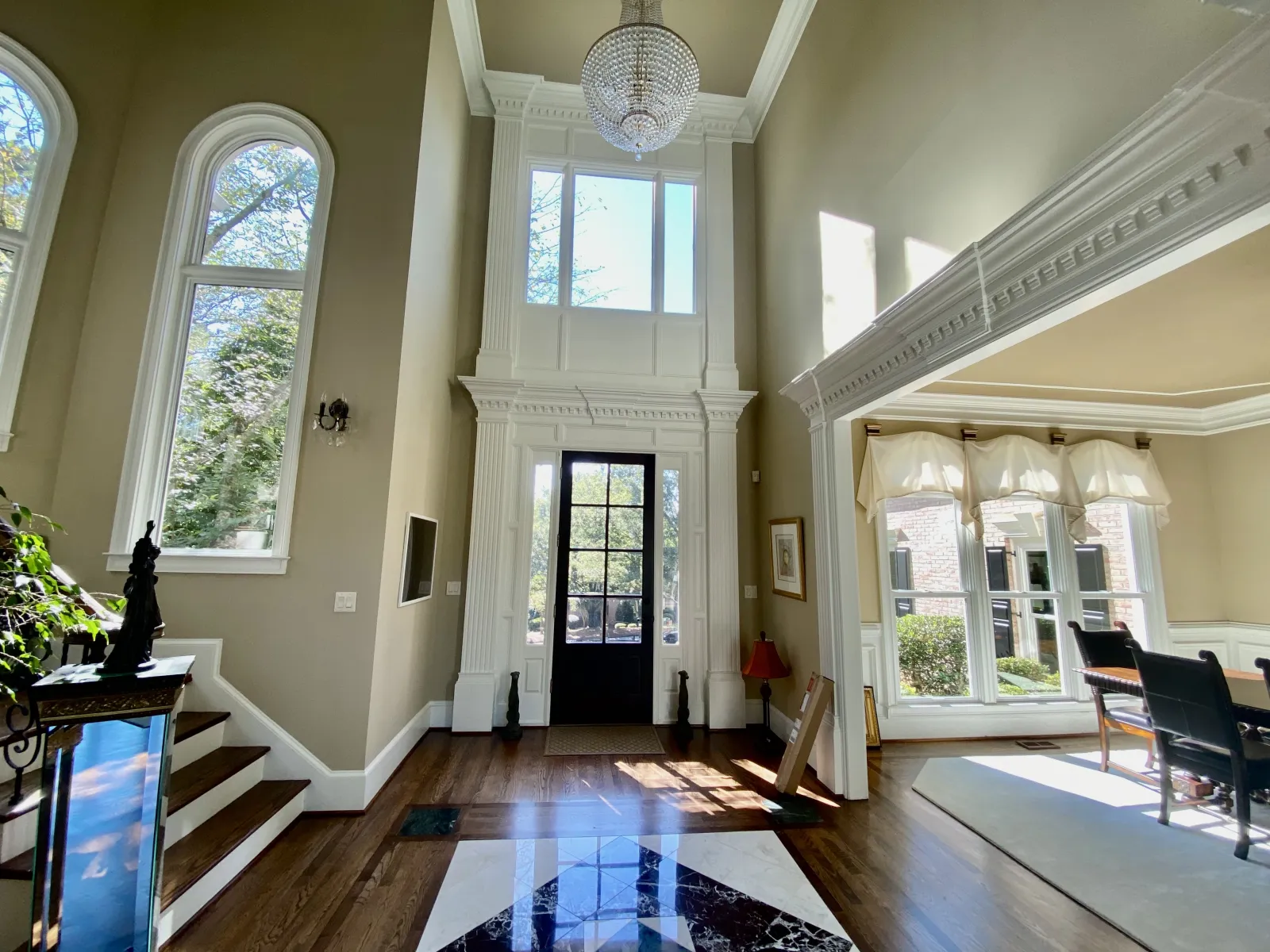 Foyer of Duluth, GA home with windows installed by North Georgia Replacement Windows