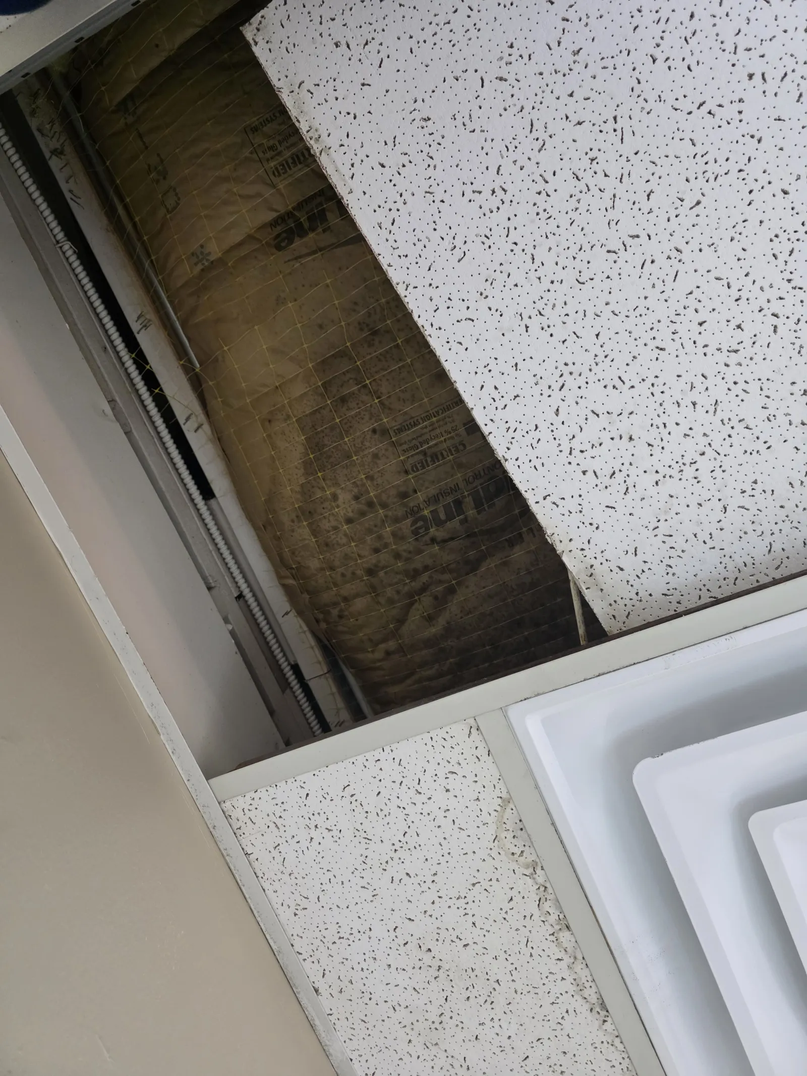 Commercial HVAC Duct Repair in Sandy Springs 30328 by The Air Company of GA