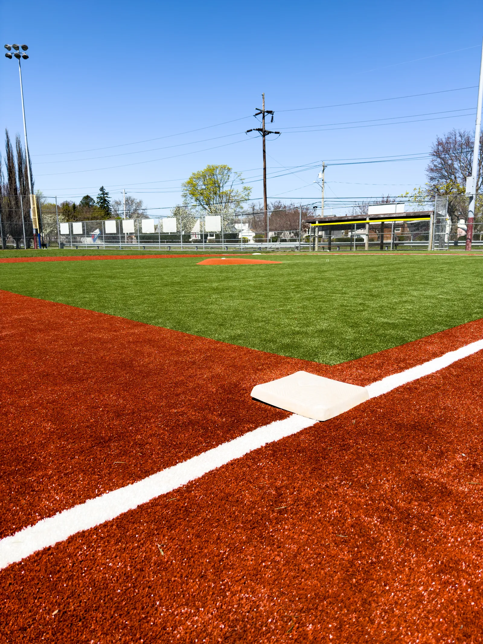 a track with a red track