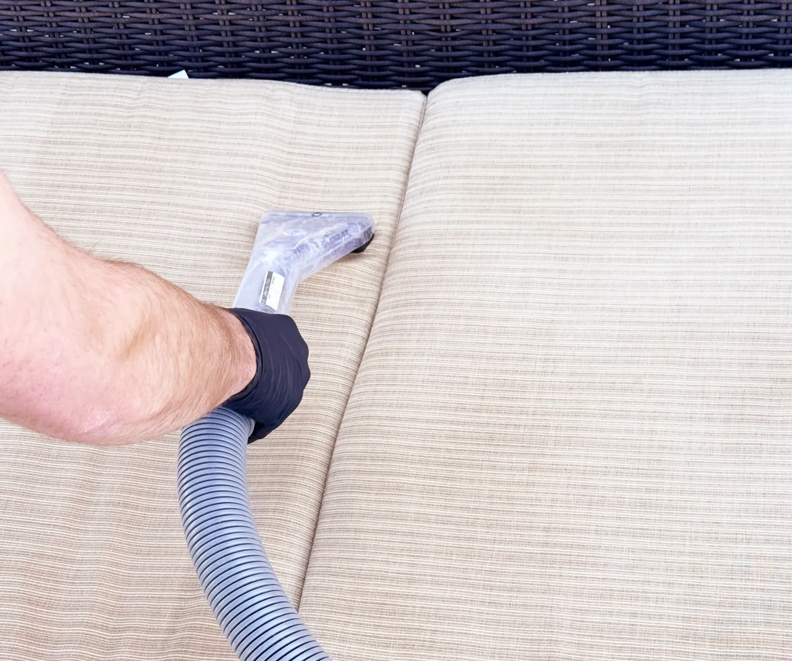 cleaning patio furniture with a steam cleaner