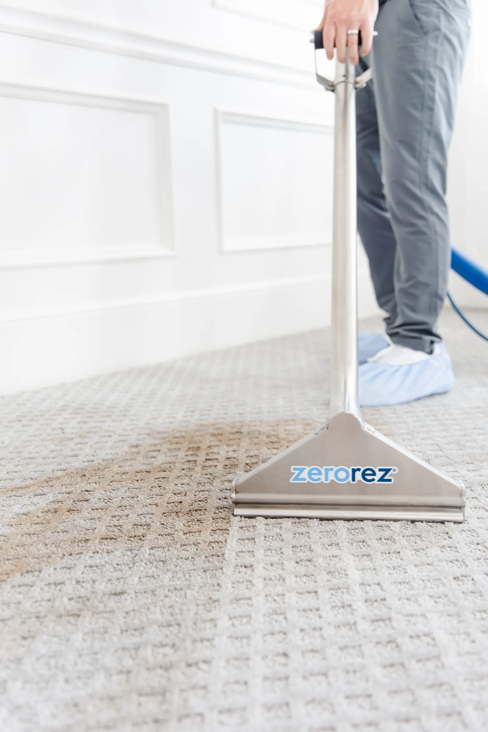 Zerorez helps prevent carpet wicking stains with its patented Zr Wand® which doesn't flood carpets
