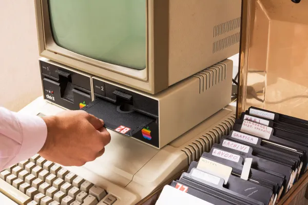 Episode 150 - Technology's Impact to the Practice of Law over the Decades Image