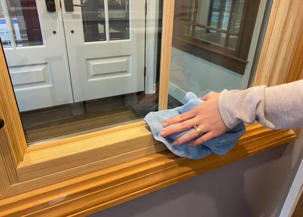 How to clean Everwood®