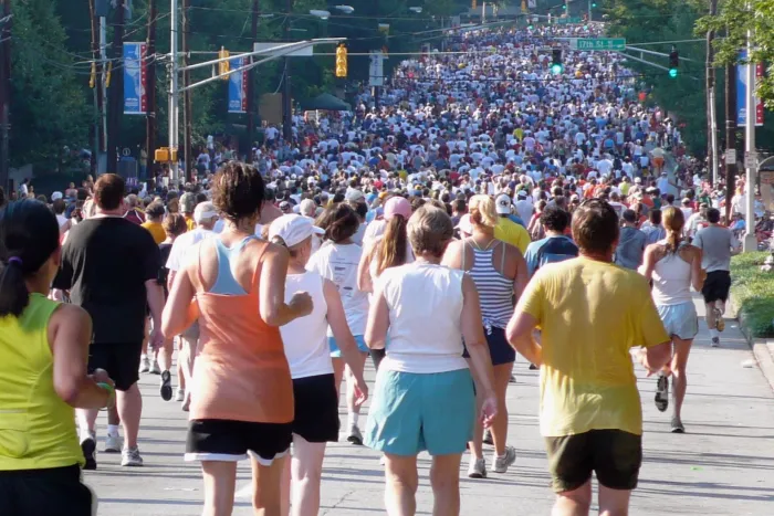 Accomplishing the Peachtree Road Race after dual knee replacement