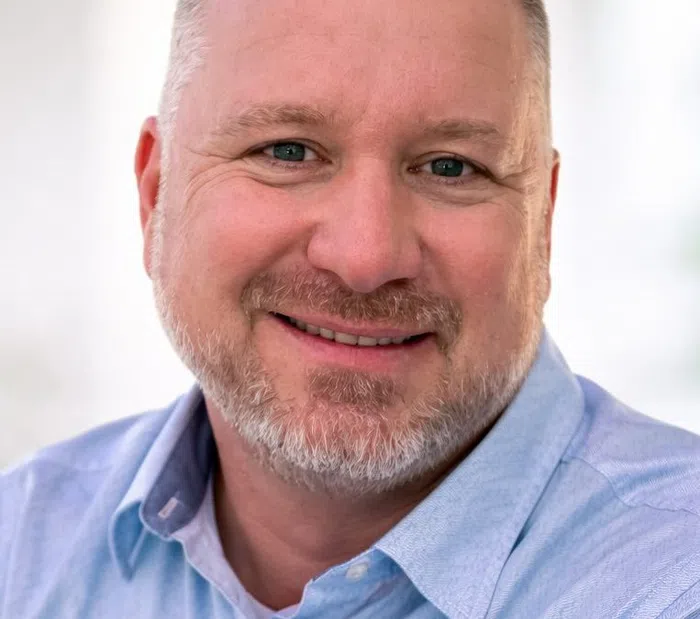 Greg Layton