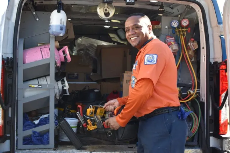 Estes Tune UP Maintenance Technician smiling